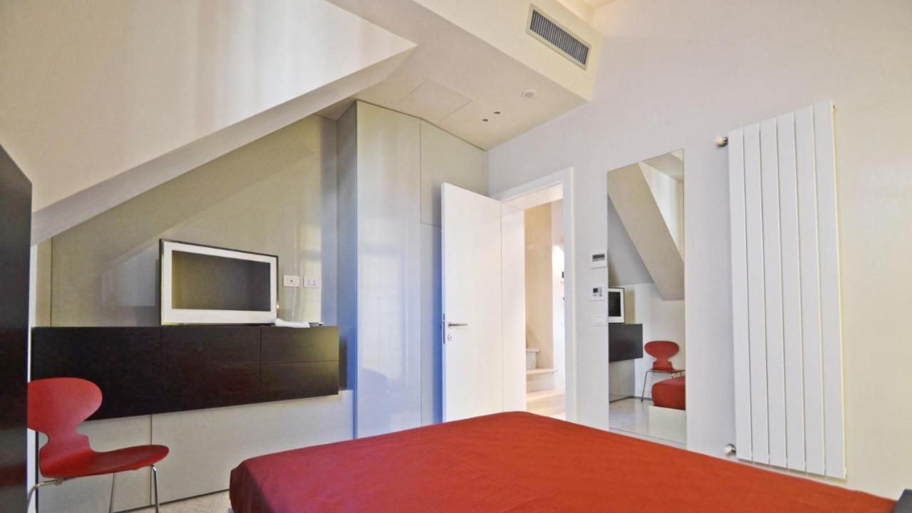 Ai Bareteri Luxury Canal View Veneţia Exterior foto